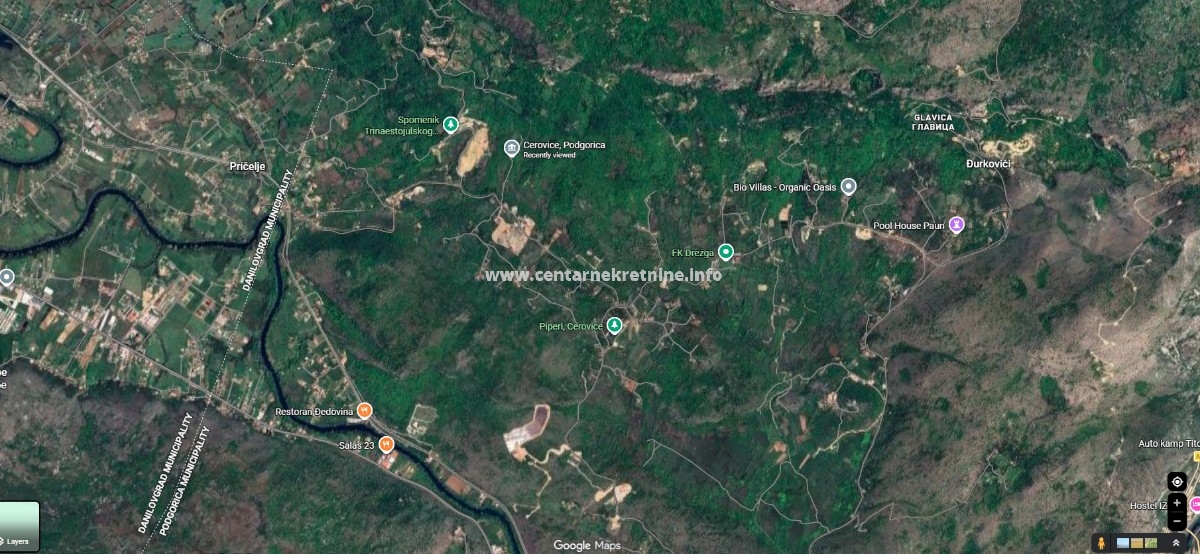 Prodaja, plac sa kućom 2.088m2, Cerovice, Podgorica